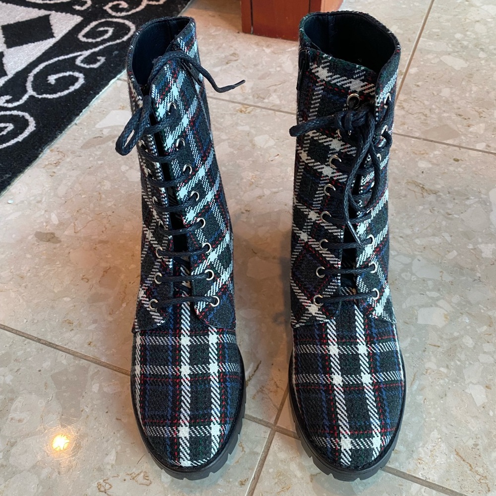 Plaid boots